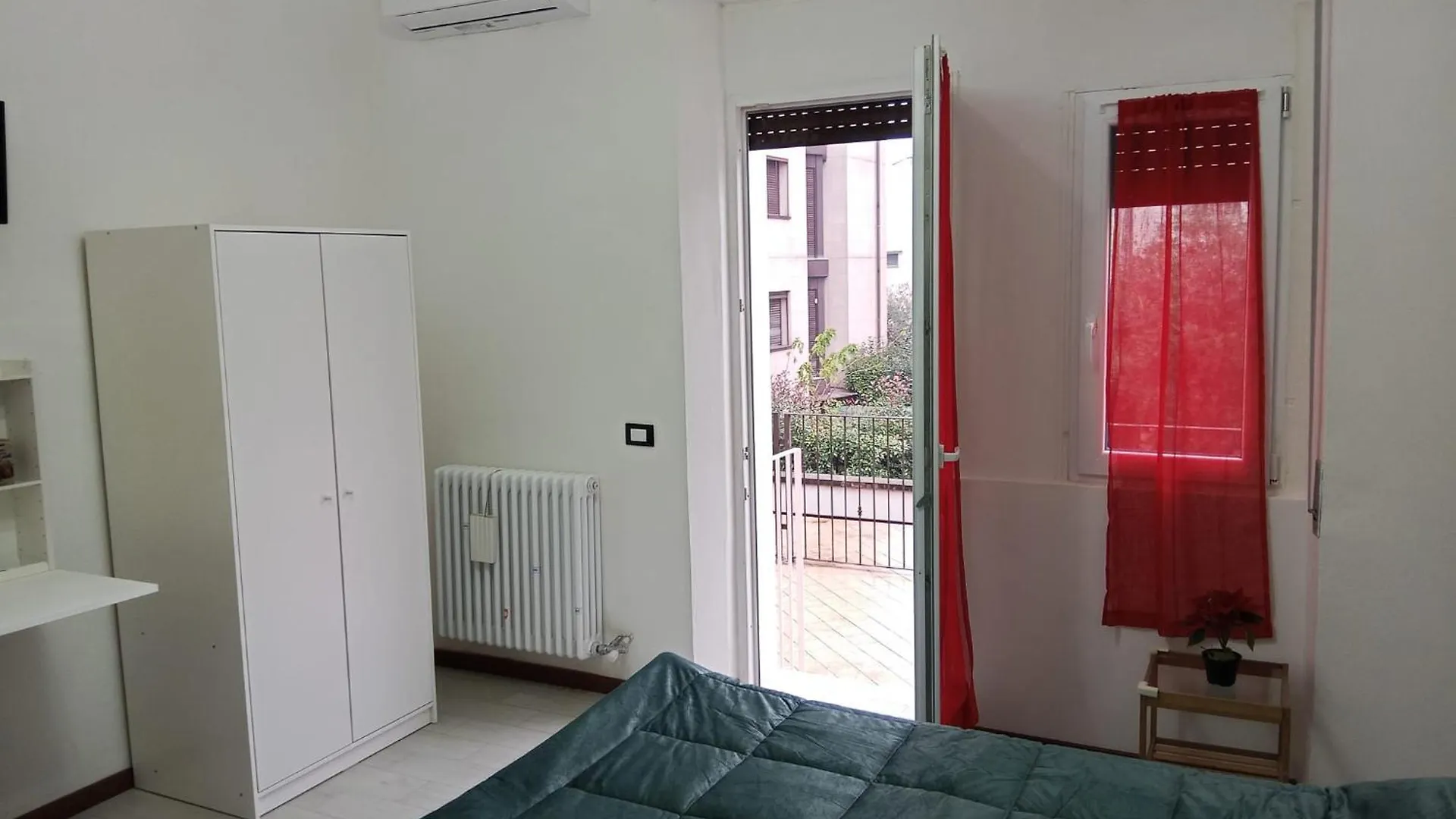 Bed and Breakfast Eros Casa Mailand 0*,
